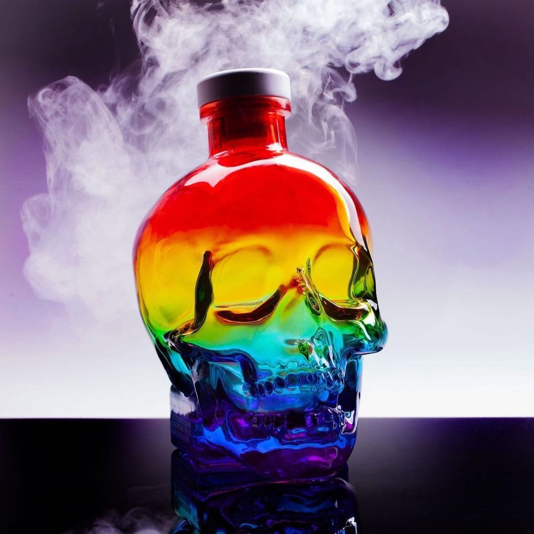 Vip-drink Vodka Crystal Head Rainbow Canada