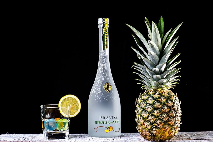 Pravda Pineapple - 70cl - 37,5°