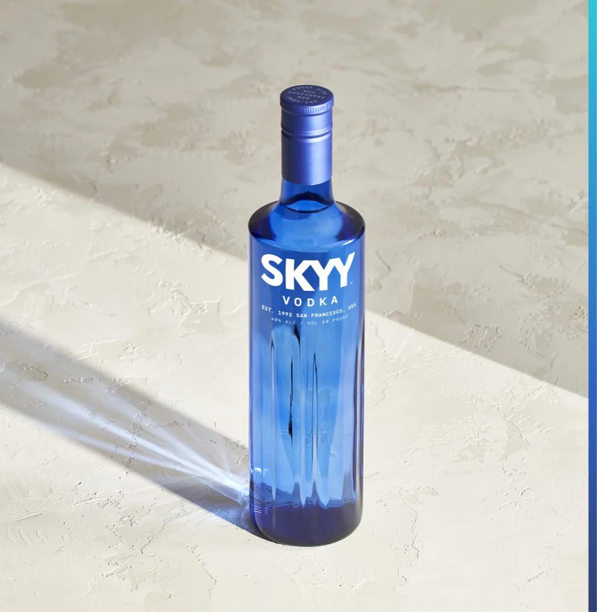 Skyy Vodka 1L et 5 verres