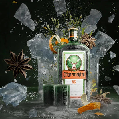Jägermeister + 10 Shot Cup Party Set - 70cl - 35°
